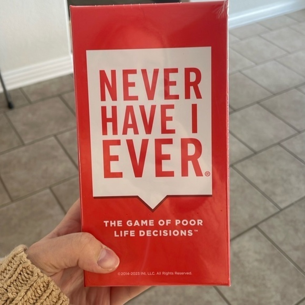 NWT never have I ever party game